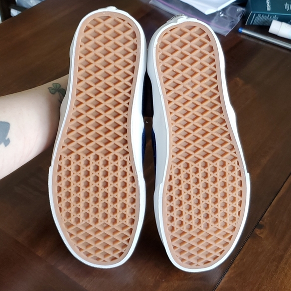 Vans Snake Leather Slip On - Picture 4 of 6